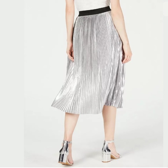 NWT Macys Metallic Silver Pleated Full Midi Skirt - Picture 5 of 13